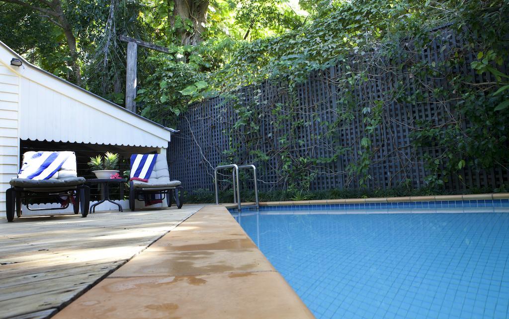 Port Douglas Cottage & Lodge Номер фото