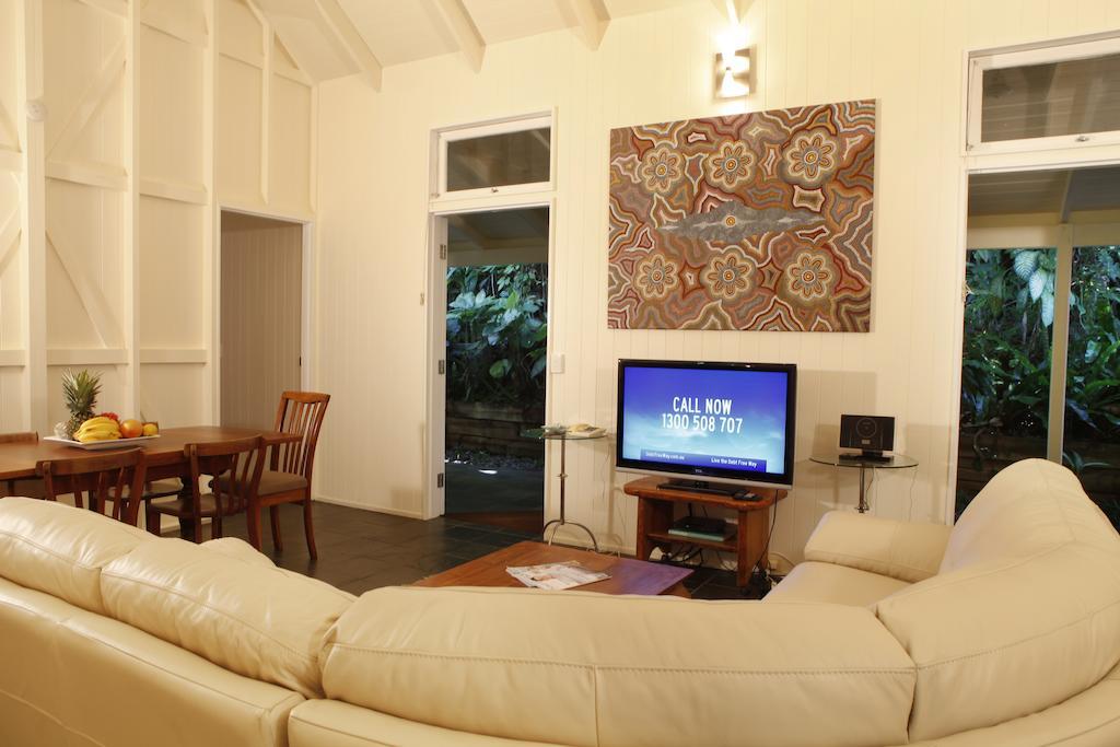 Port Douglas Cottage & Lodge Номер фото