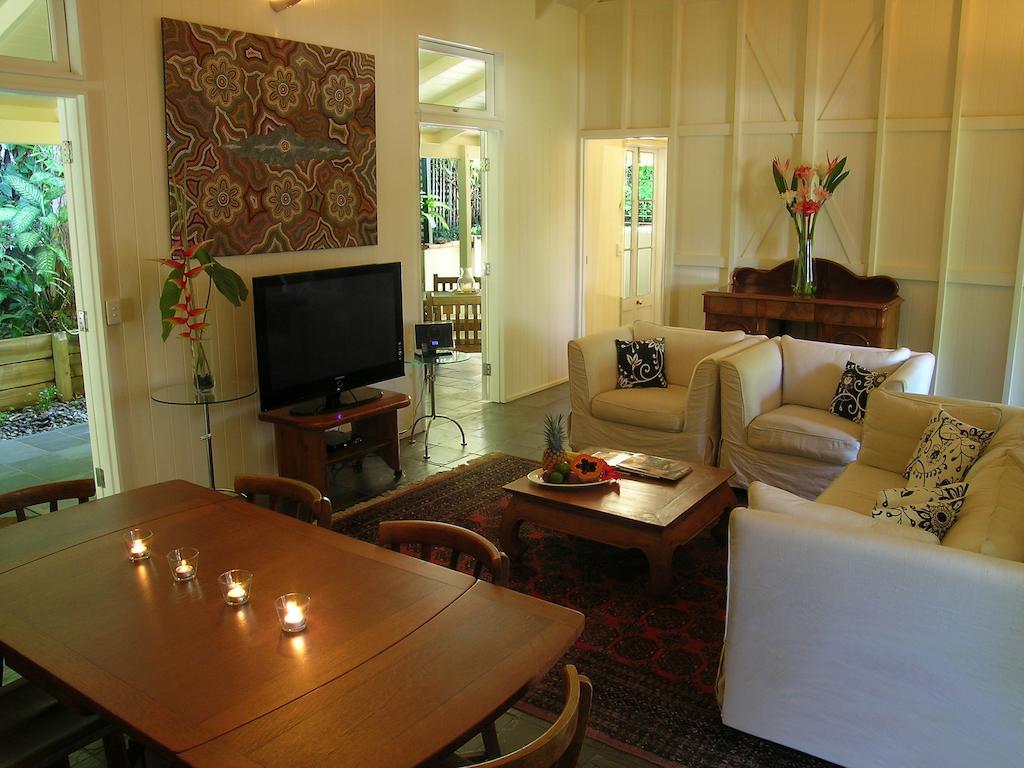 Port Douglas Cottage & Lodge Номер фото