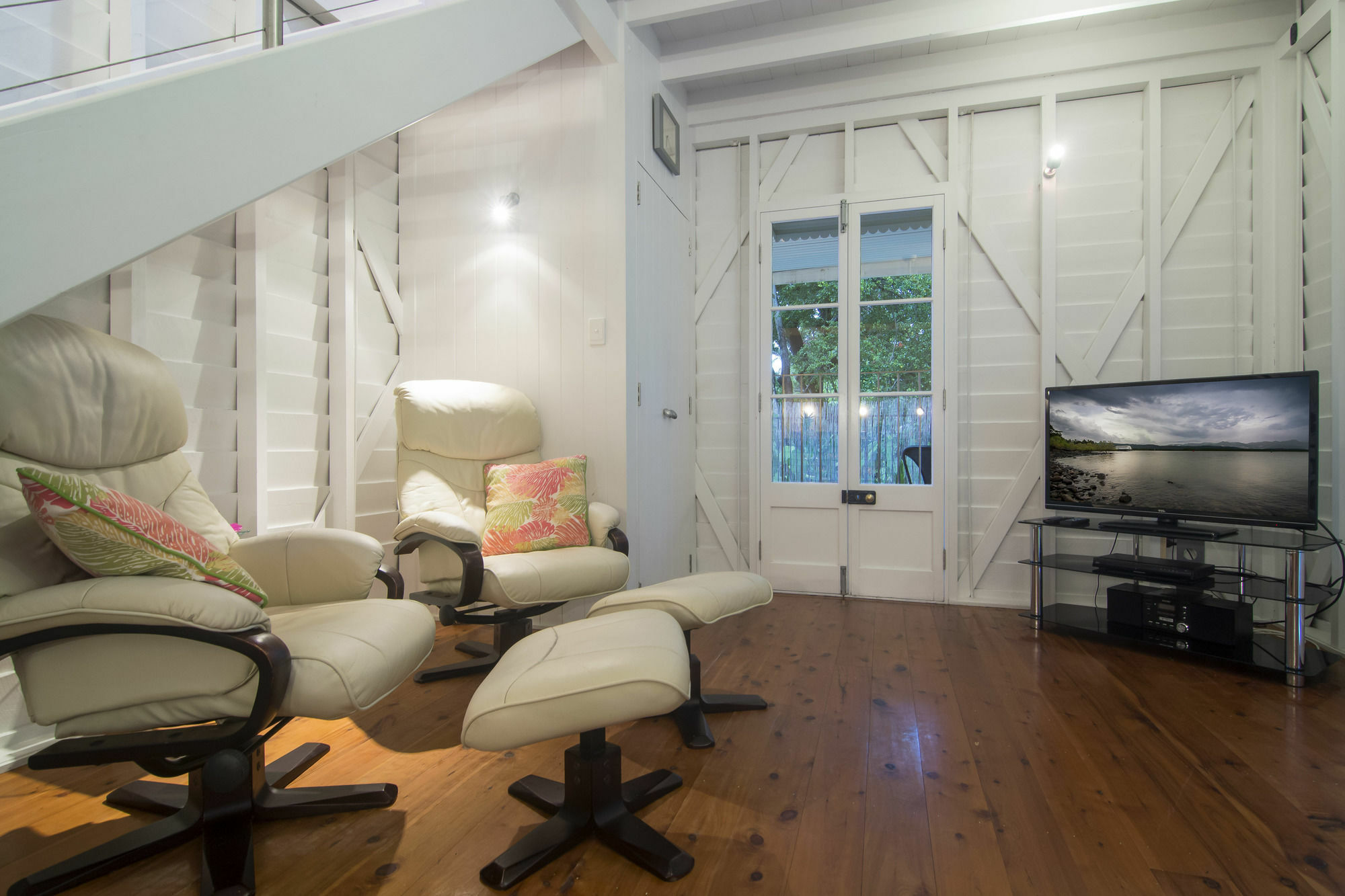 Port Douglas Cottage & Lodge Экстерьер фото